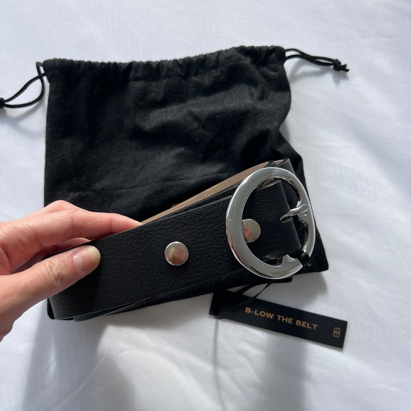 B-Low the Belt Baby Bell Bottom Black Silver Leather Belt Size XS - Picture 5 of 9